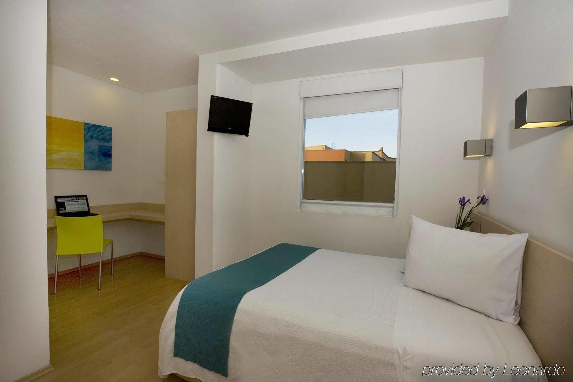 One Queretaro Plaza Galerias Hotel Luaran gambar